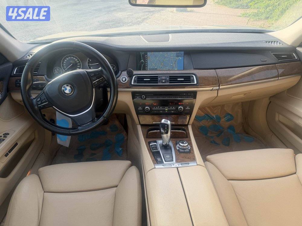 Bmw 740 li 2011 ماشي 156 الف9