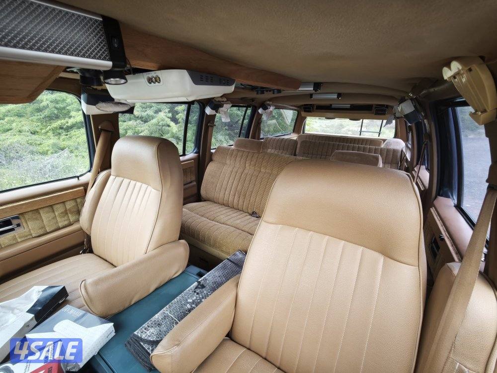 للبيع جي ام سي ليموزين موديل 19894