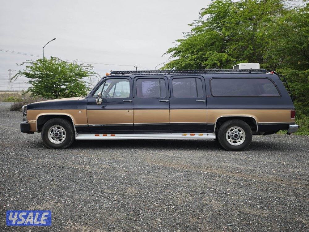 للبيع جي ام سي ليموزين موديل 19897