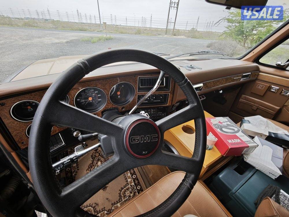 للبيع جي ام سي ليموزين موديل 19898