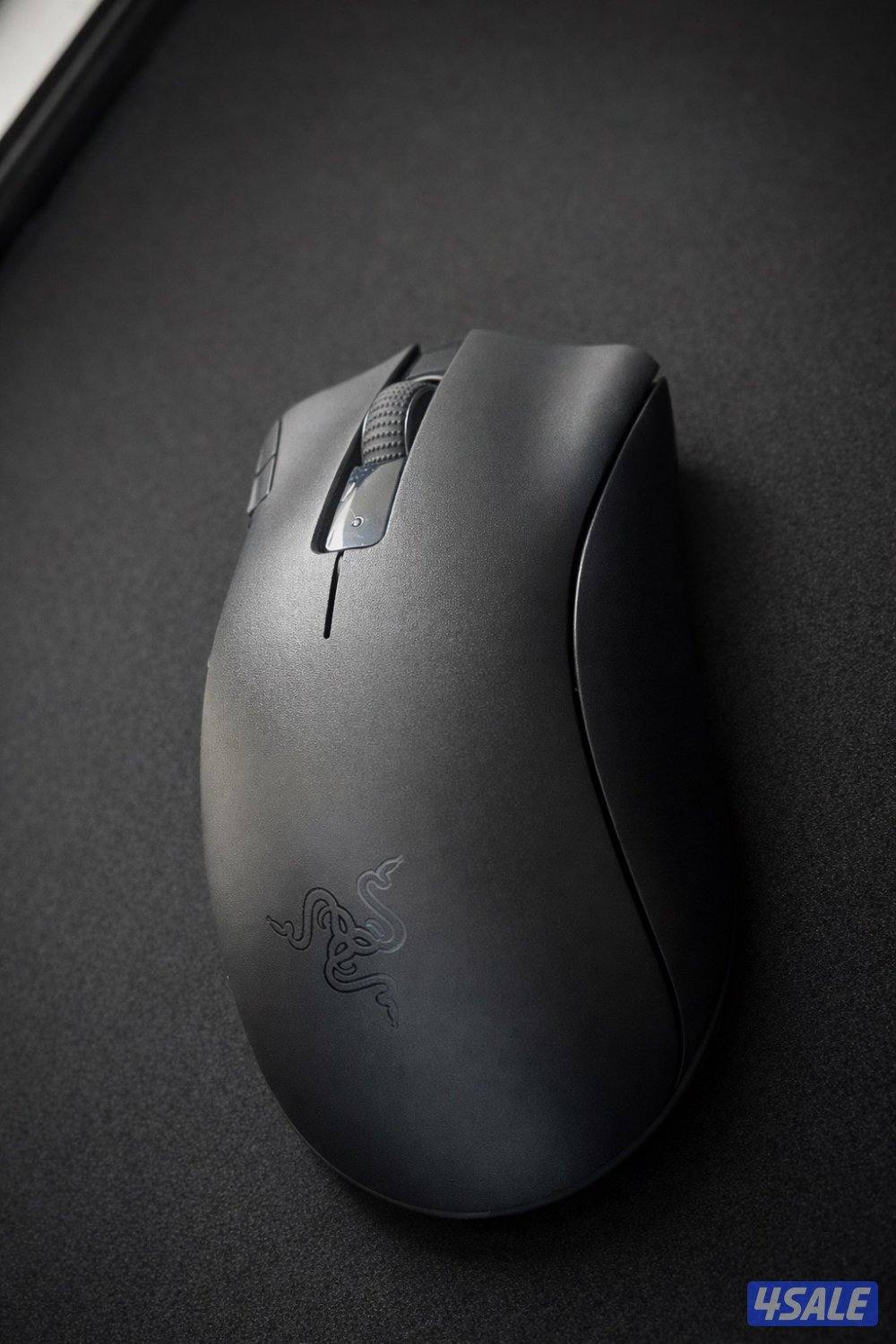 Razer DeathAdder V2X HyperSpeed Wireless Gaming Mouse1