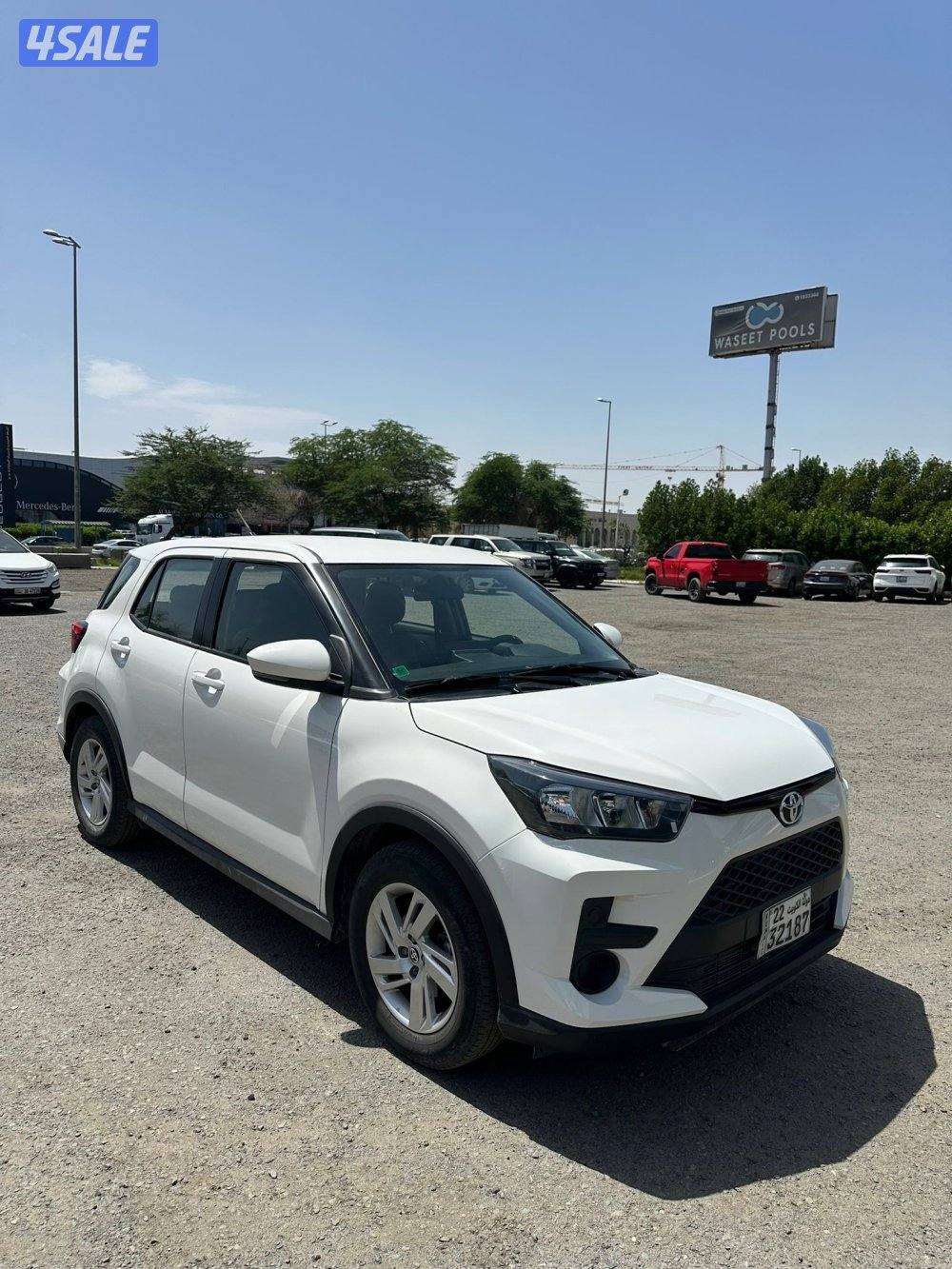 للبيع جيب تايوتا ريز طراز 20245