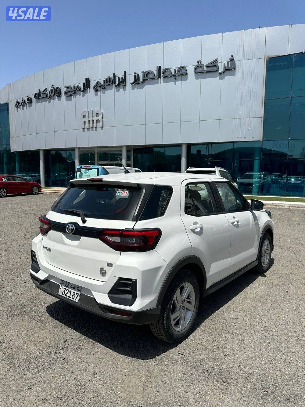 للبيع جيب تايوتا ريز طراز 20247