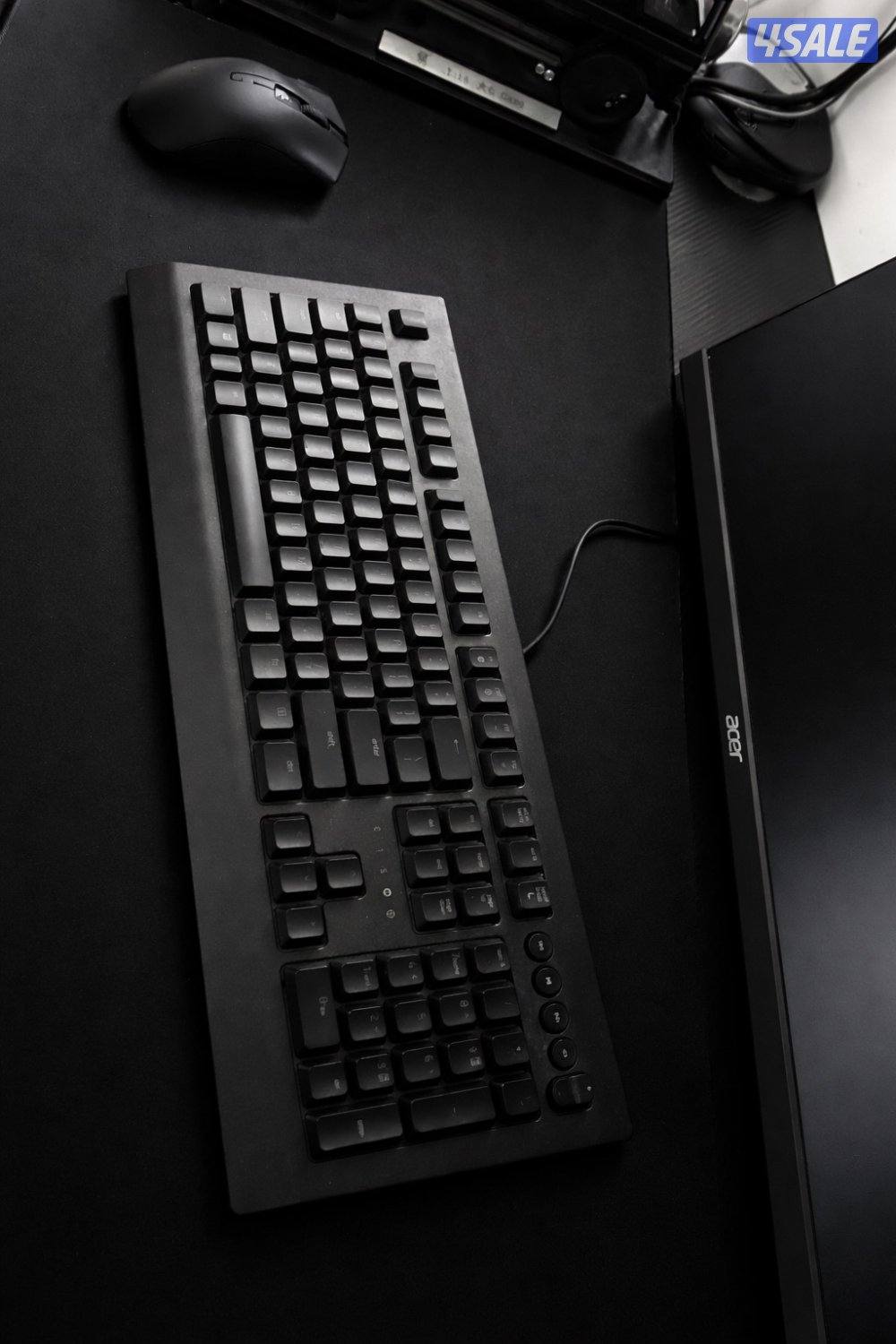 Razer Keyboard & Razer Wireless Mouse0