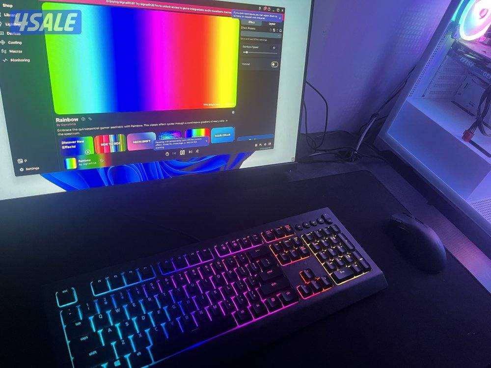 Razer Keyboard & Razer Wireless Mouse3