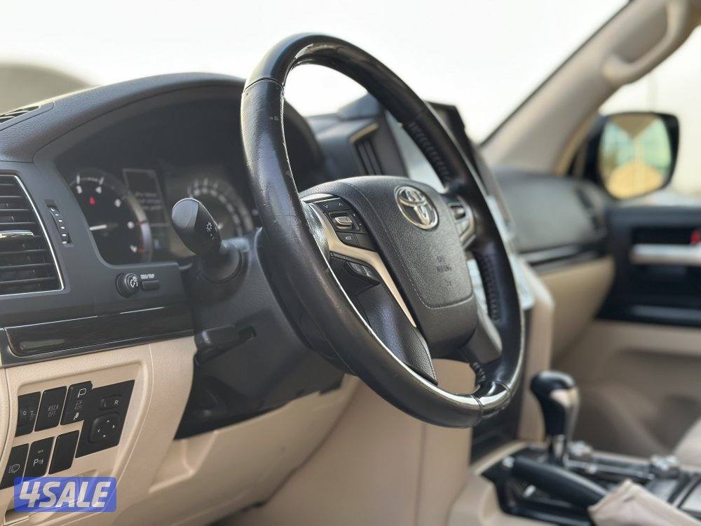 معرض القمة 🚩7