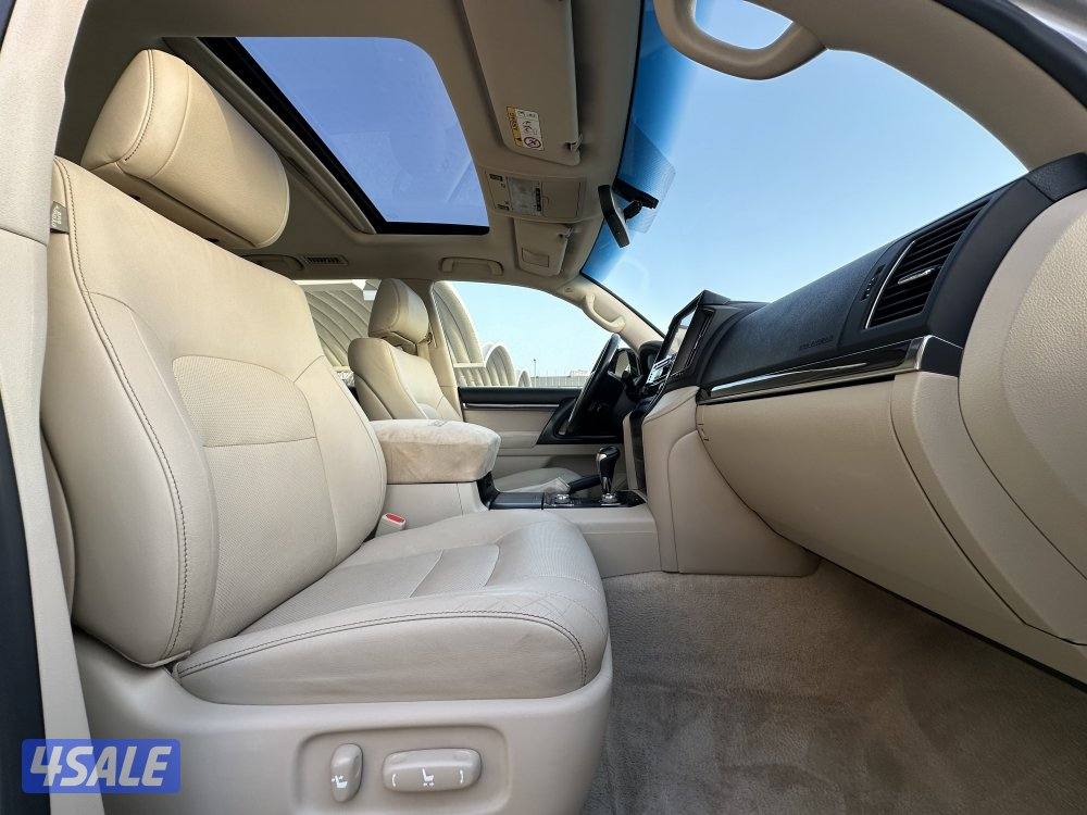 معرض القمة 🚩9