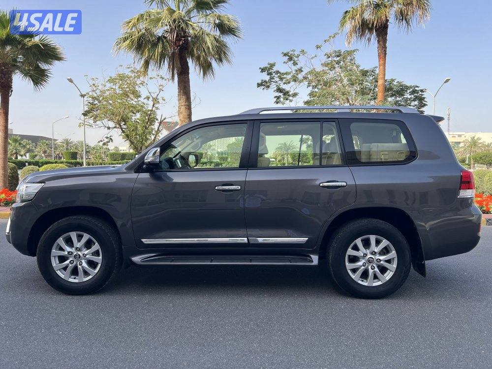 للبيع تويوتا لاند كروزر موديل 2016 ( شـرط الـفـحـص ) V8 بحاله الوكاله7