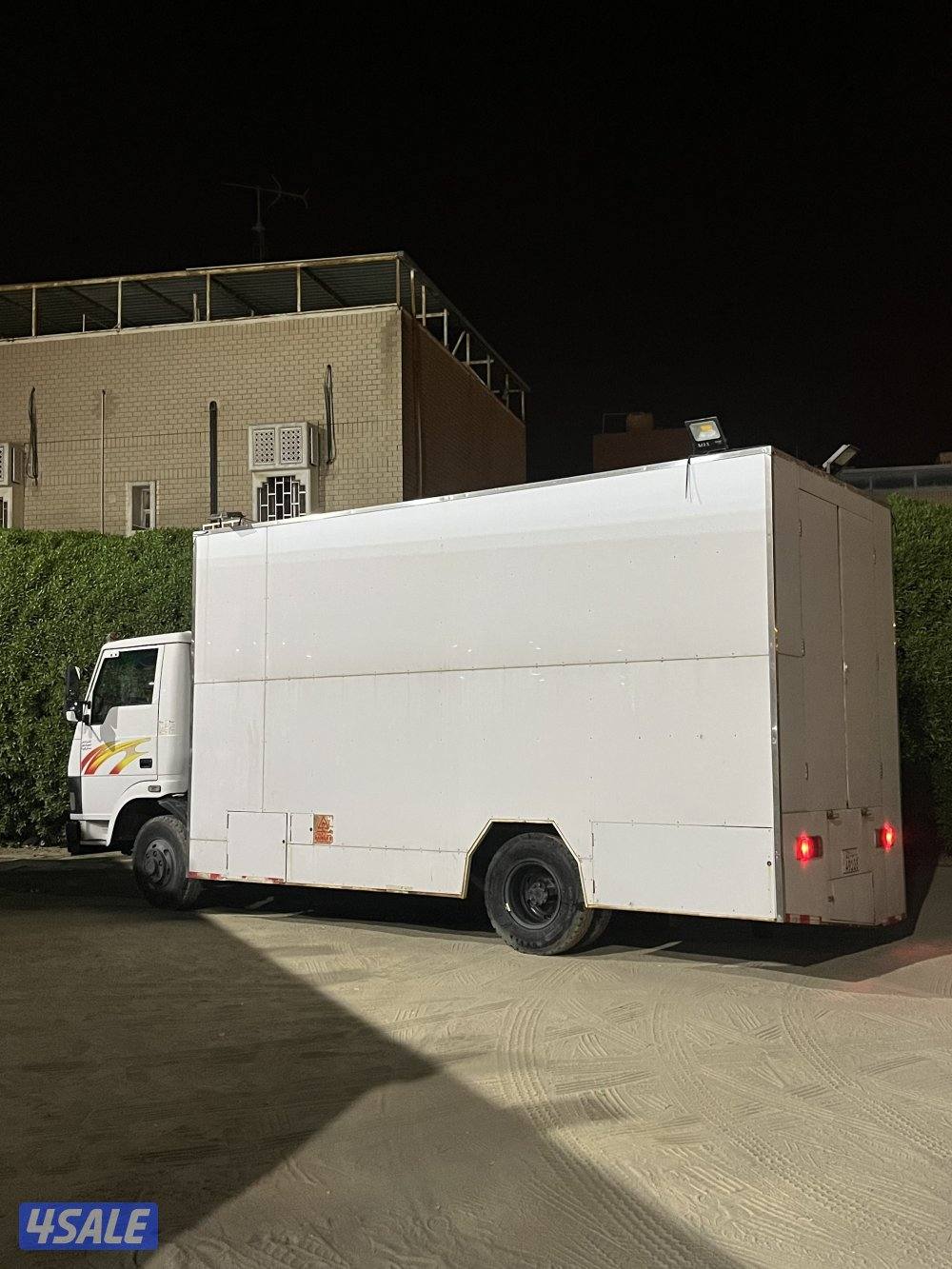 تاتا 2022 اصفار1