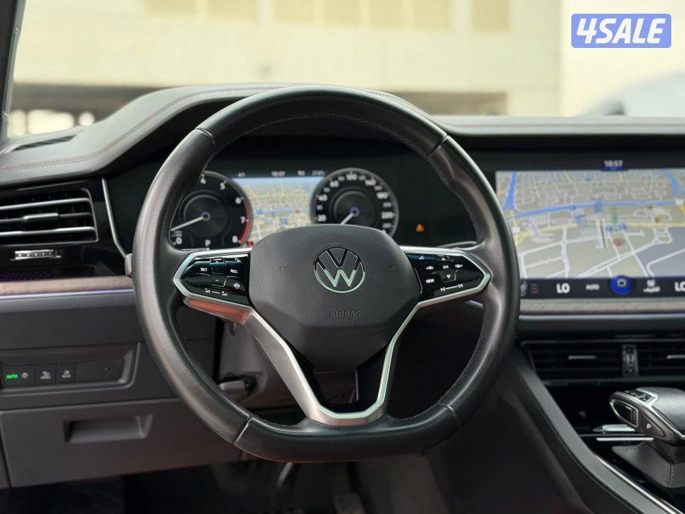 طوارقV6 موديل2022 عداد80الف وارد بهبهانس تحت الكفاله لغاية2027/27