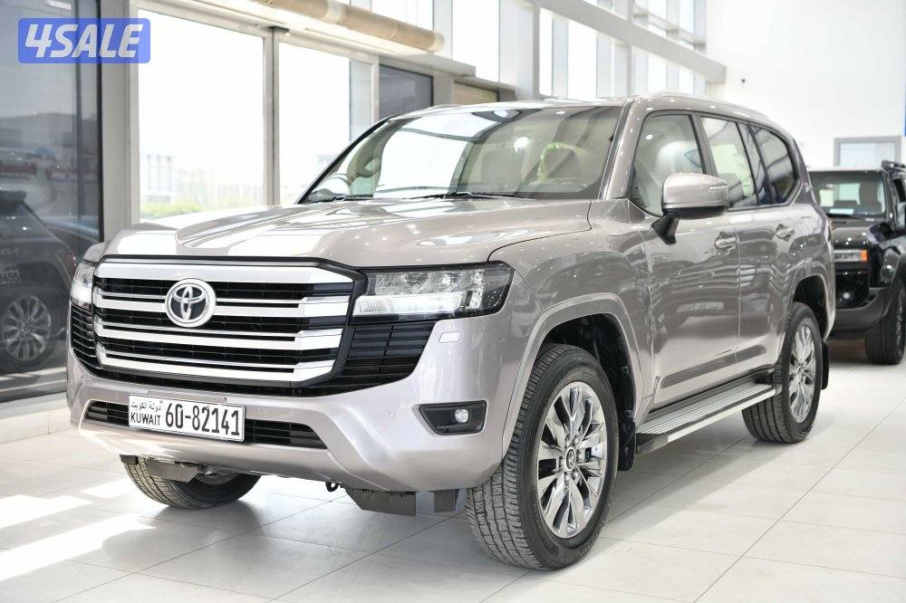 تويوتا لاندكروزر GXR توين تيربو0