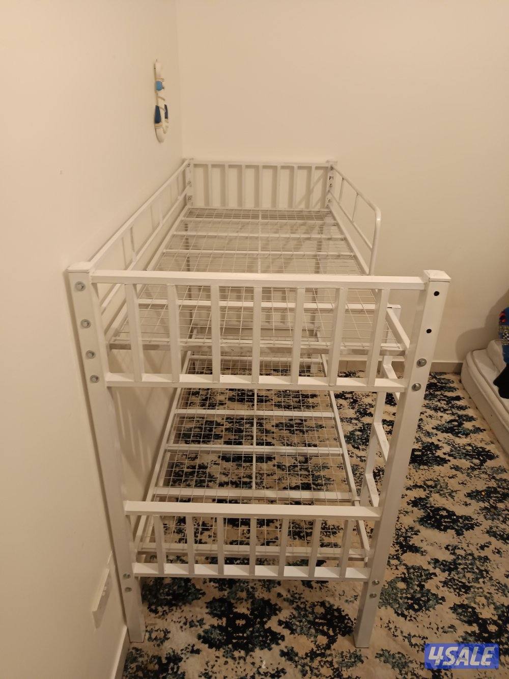 سراير حديد دواشق طبي لوكر كبتات حديد5