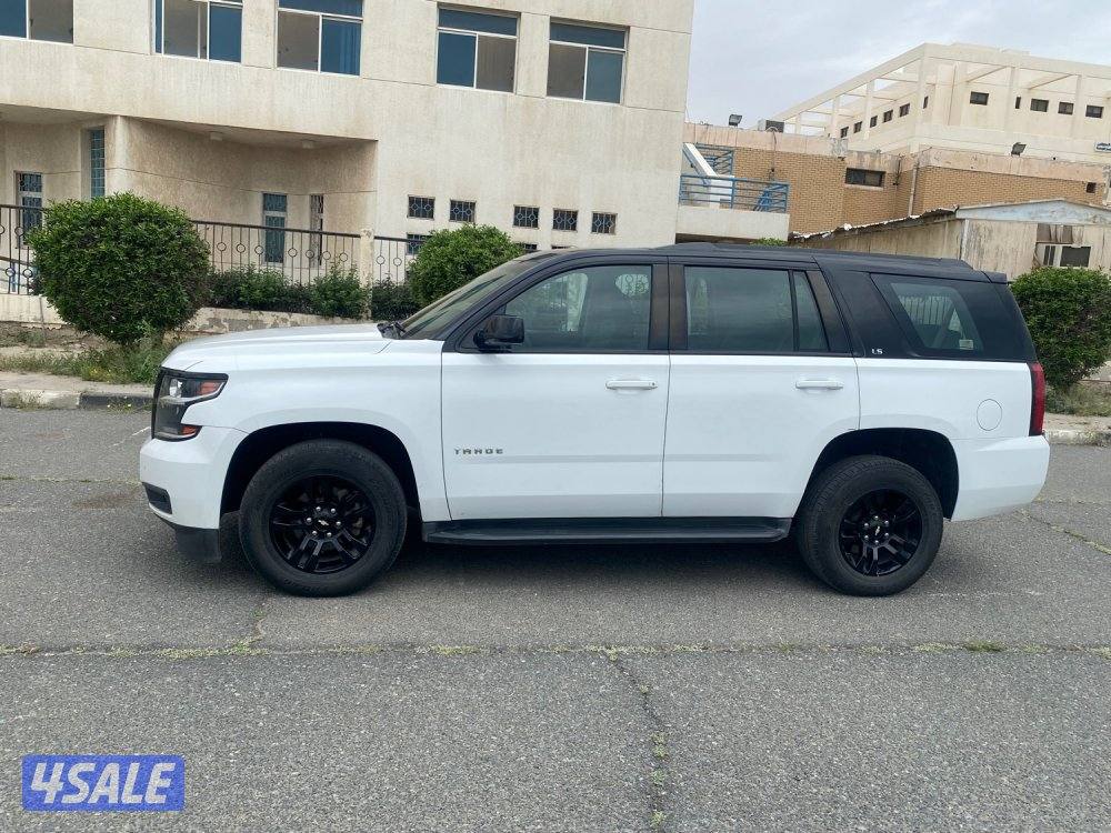 شفروليه تاهو2016 LS2 صبغ الوكاله عداد153 الف سيرفس منتظم وارد الوكاله3