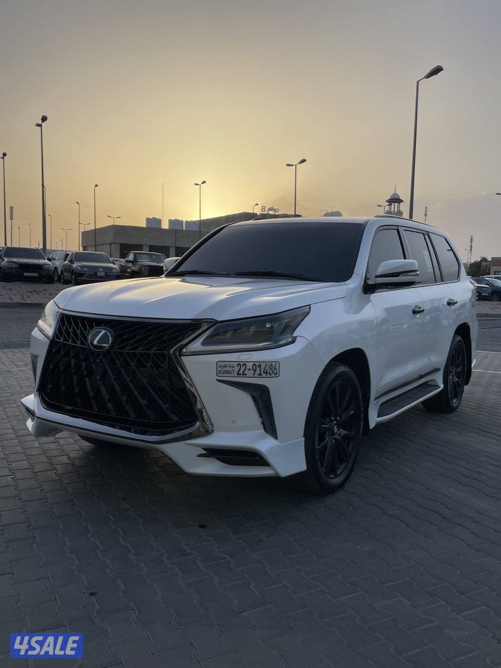 لكزس LX570 صبغ الوكاله 20171