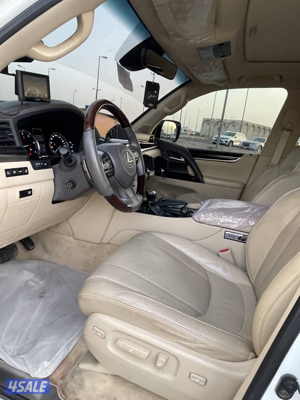 لكزس LX570 صبغ الوكاله 20179