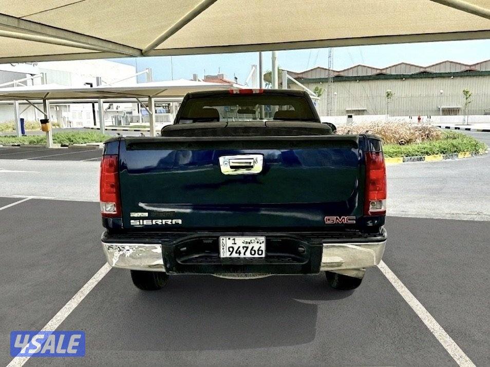 وانيت GMC Sierra 1500 SLE - الموديل:2012 - العداد:2485