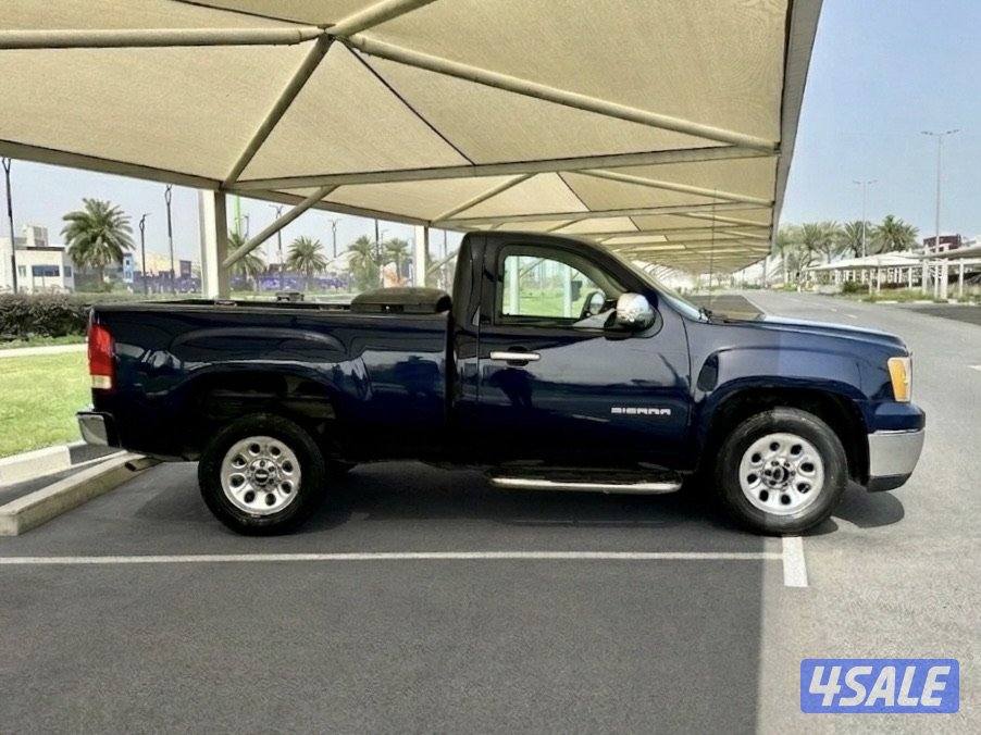 وانيت GMC Sierra 1500 SLE - الموديل:2012 - العداد:2487
