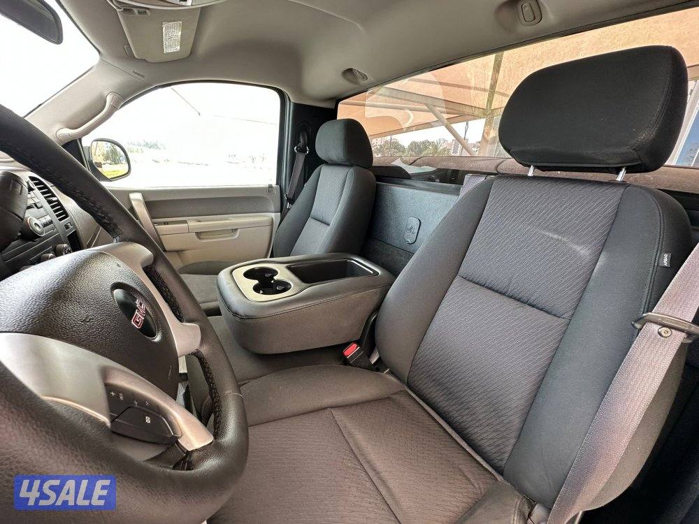 وانيت GMC Sierra 1500 SLE - الموديل:2012 - العداد:24813