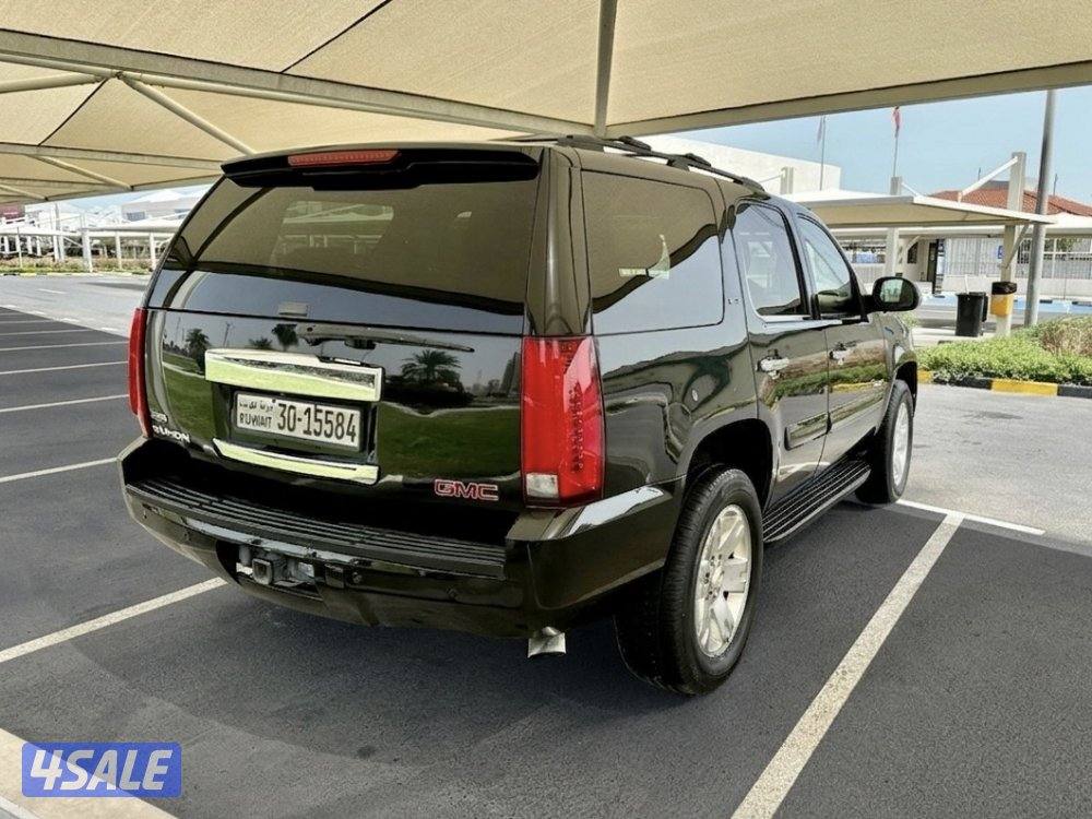 ًGMC يوكن - الموديل :2009 - العداد:3226