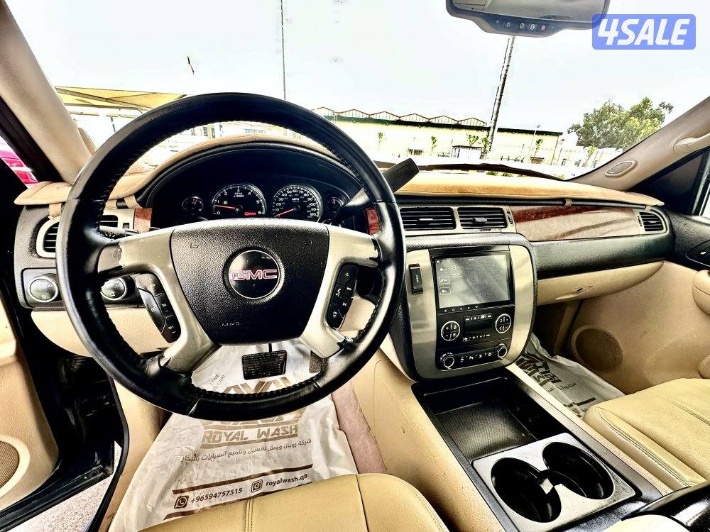 ًGMC يوكن - الموديل :2009 - العداد:32215