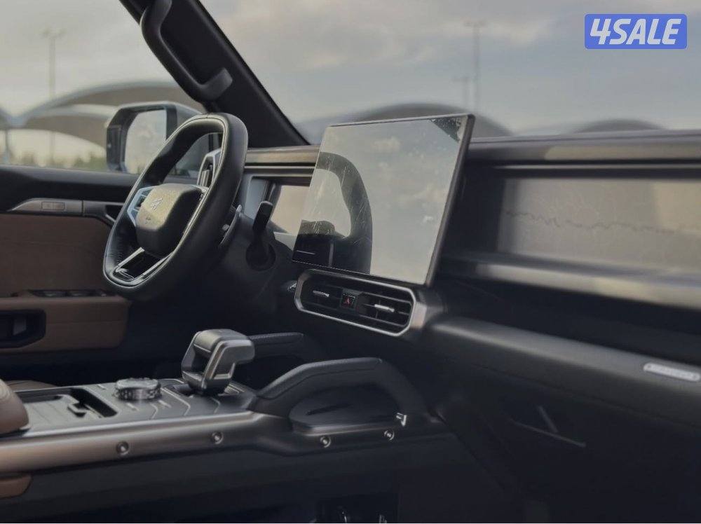 معرض القمة🚩8