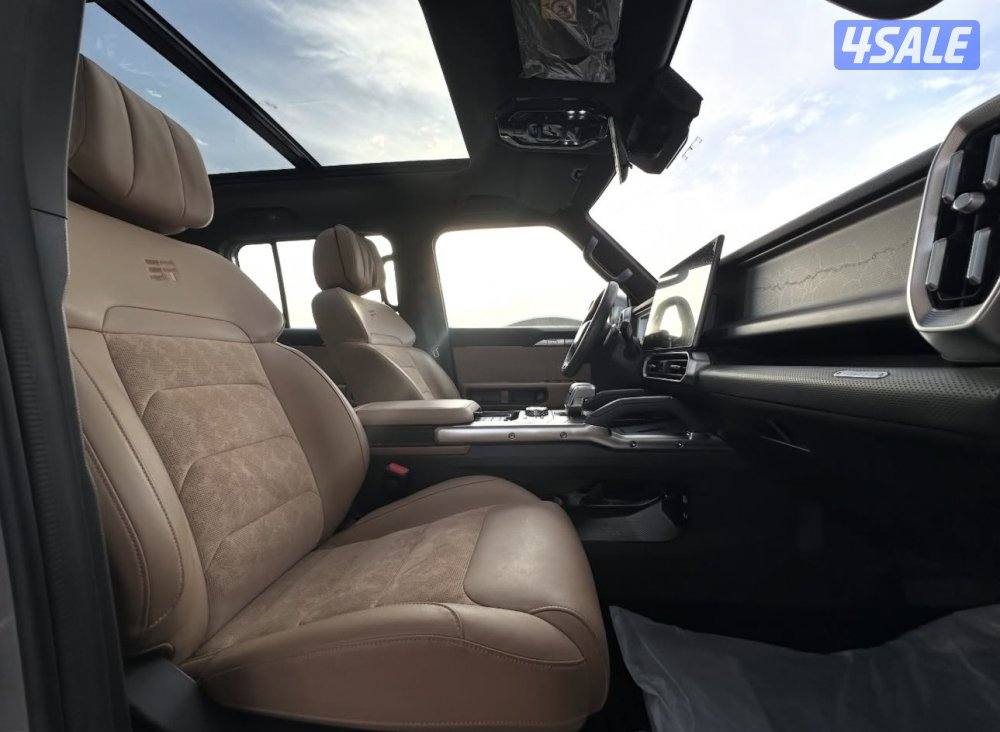 معرض القمة🚩9