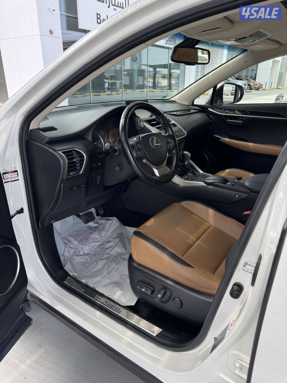 لكزس NX200t وكالة الساير موديل 2017 عداد 78 ألف3