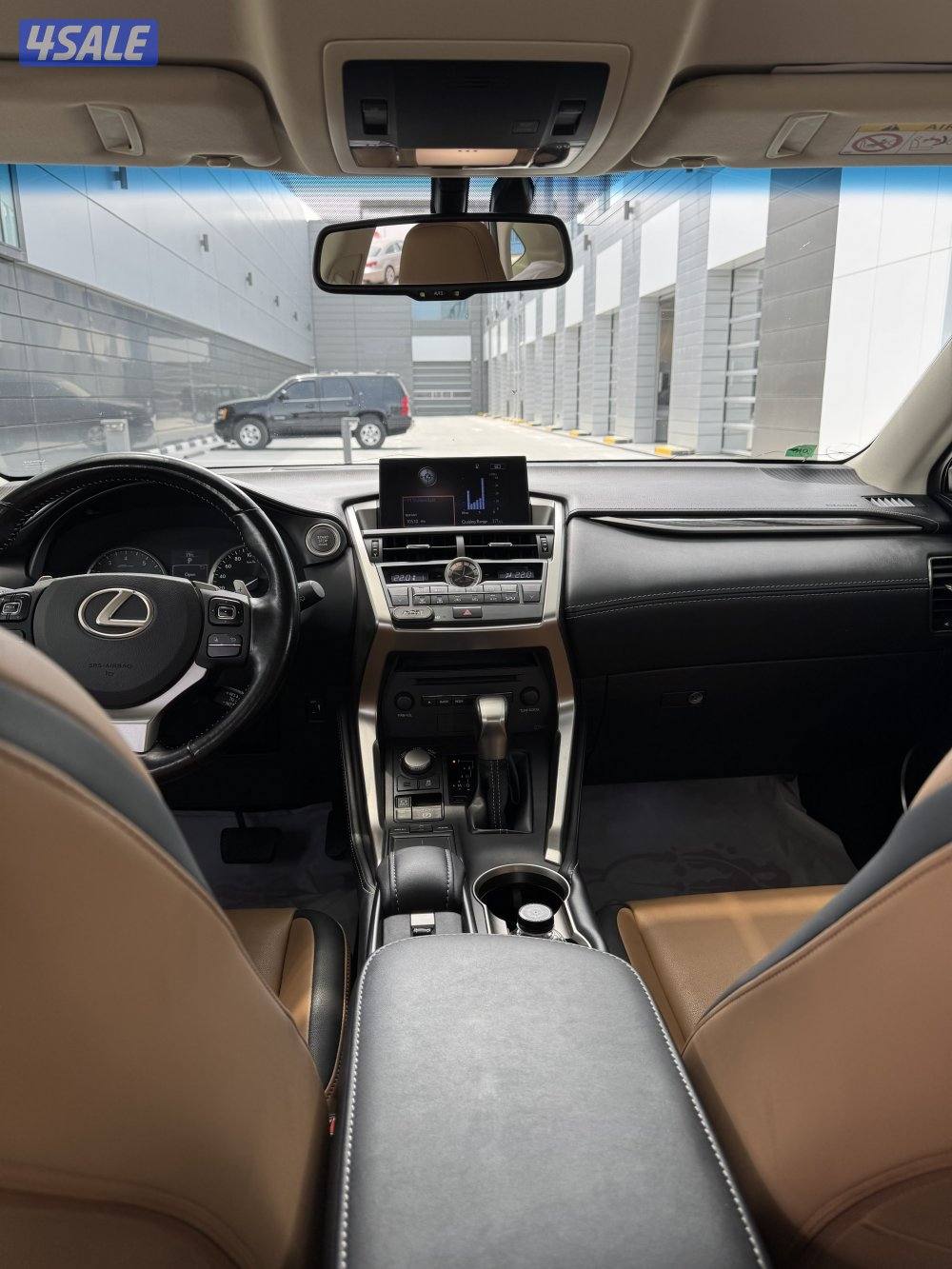 لكزس NX200t وكالة الساير موديل 2017 عداد 78 ألف5