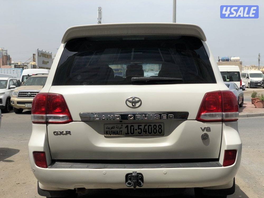لاند كروزر GX.R V8 موديل 2011 ماشي 488 الف4