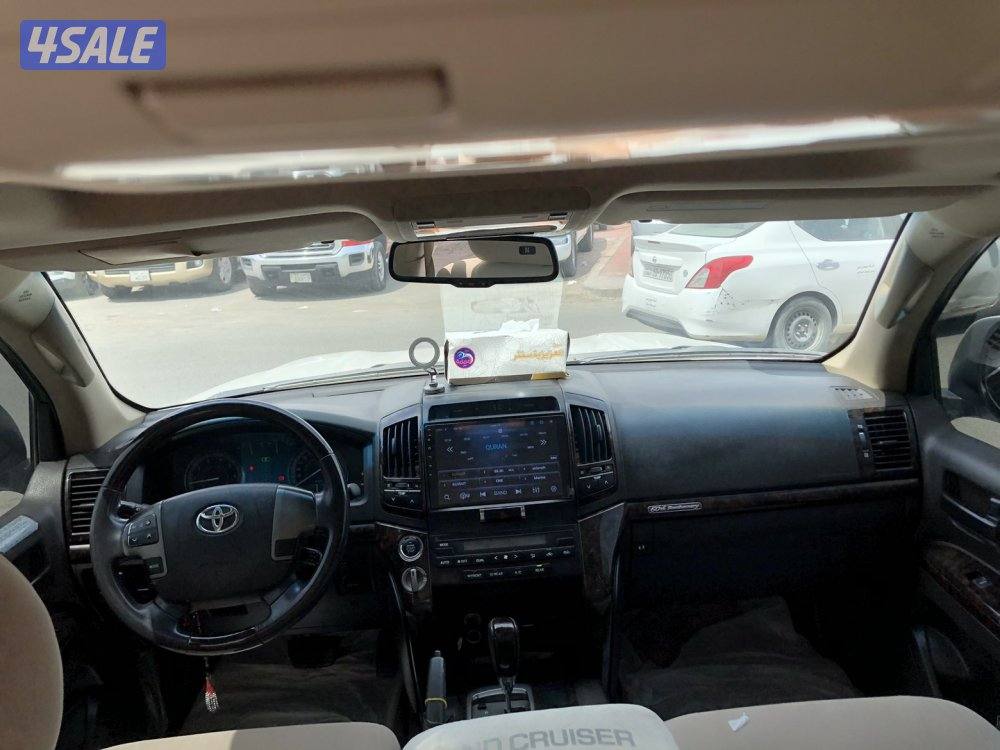 لاند كروزر GX.R V8 موديل 2011 ماشي 488 الف7