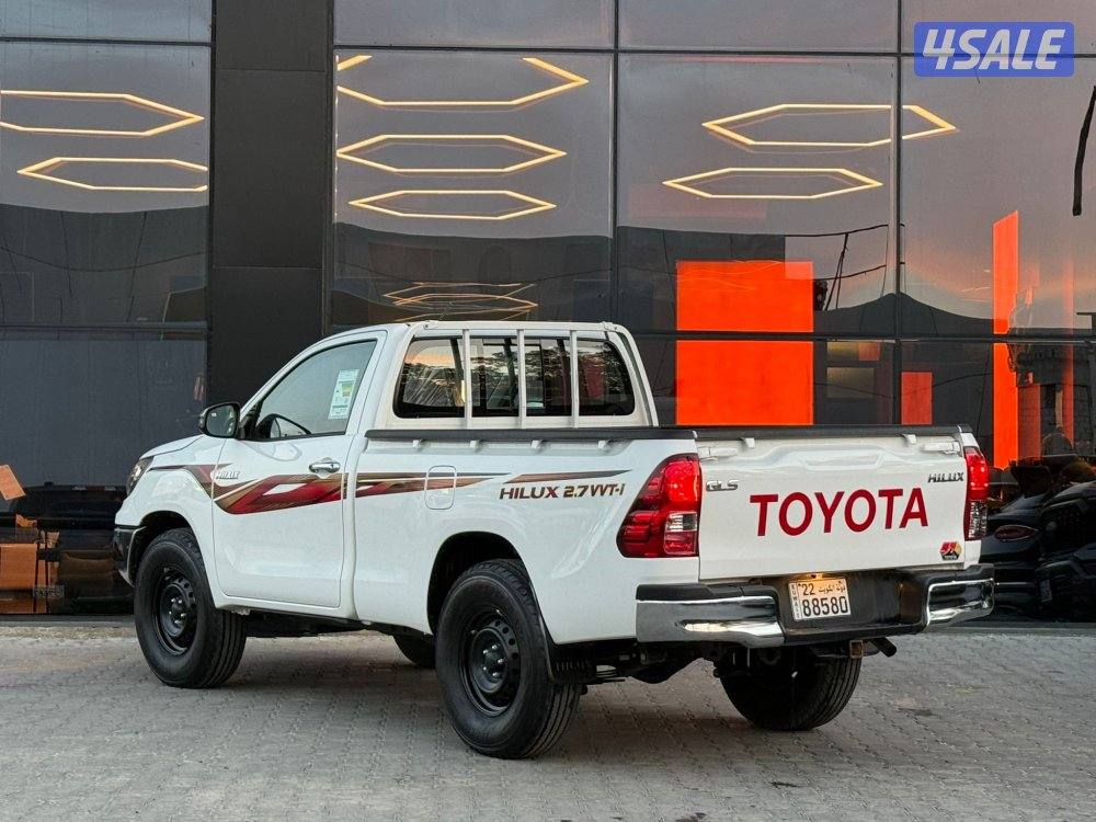HILUX GLS _2024 عداد 10 الاف فقط3