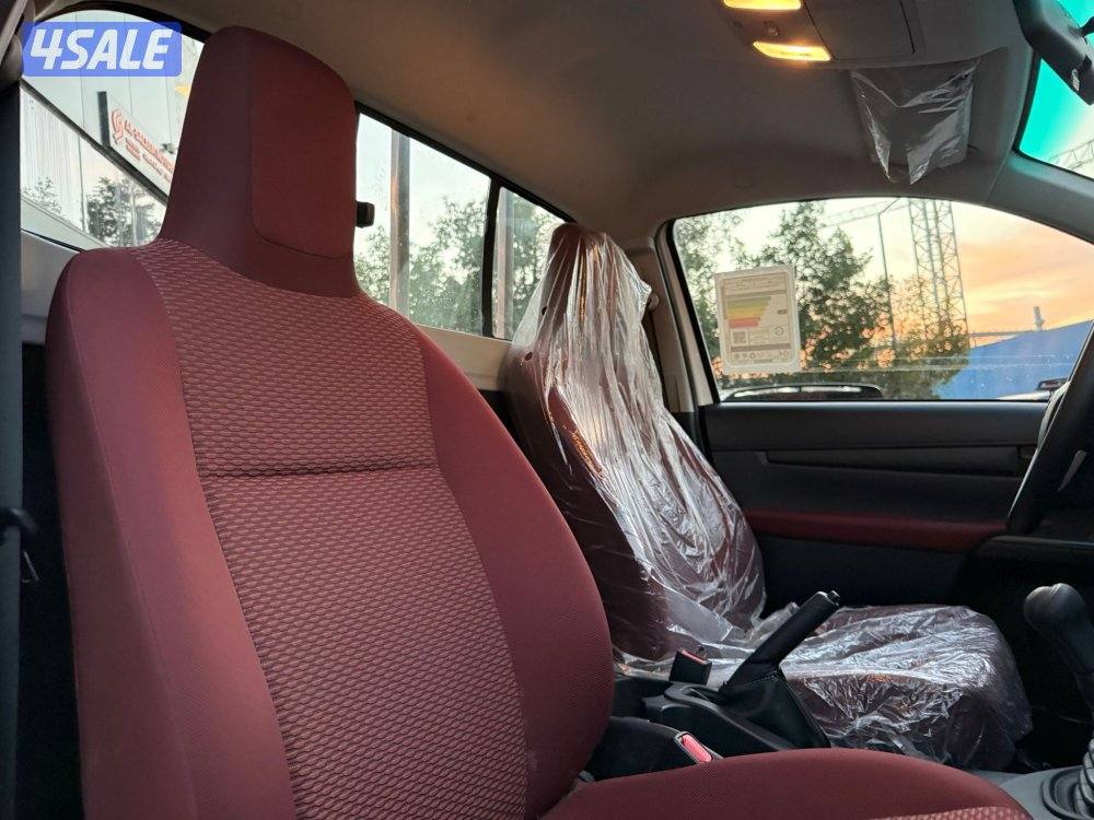 HILUX GLS _2024 عداد 10 الاف فقط9