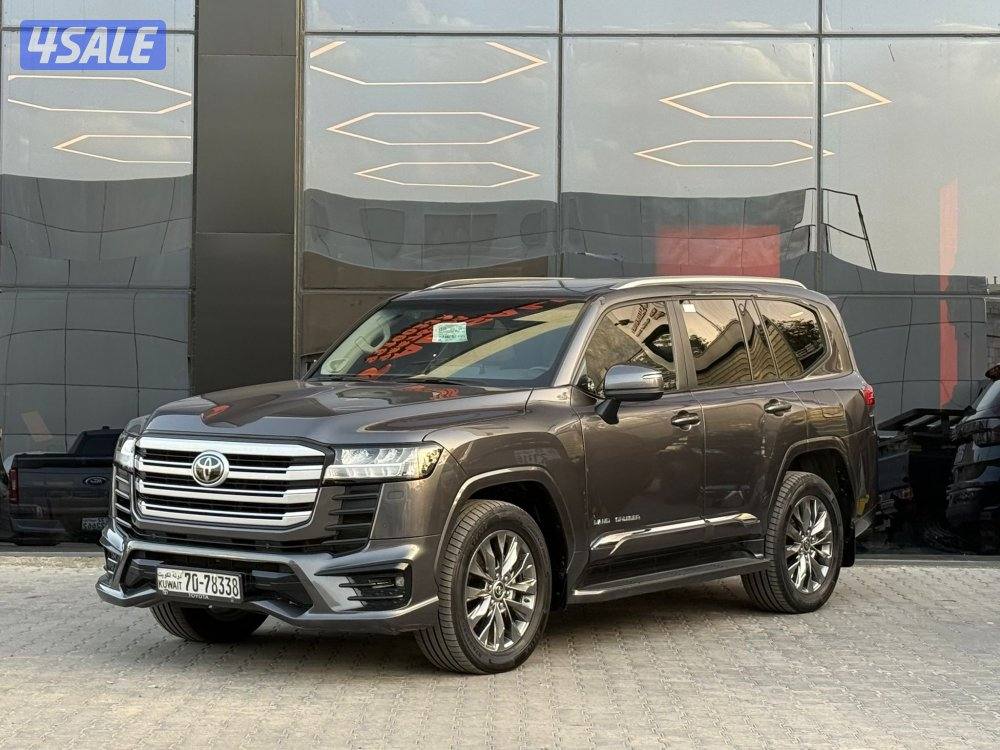 LAND CRUISER GXR V6 AERO S TWIN TURBO _2023 صبغ الوكالة1