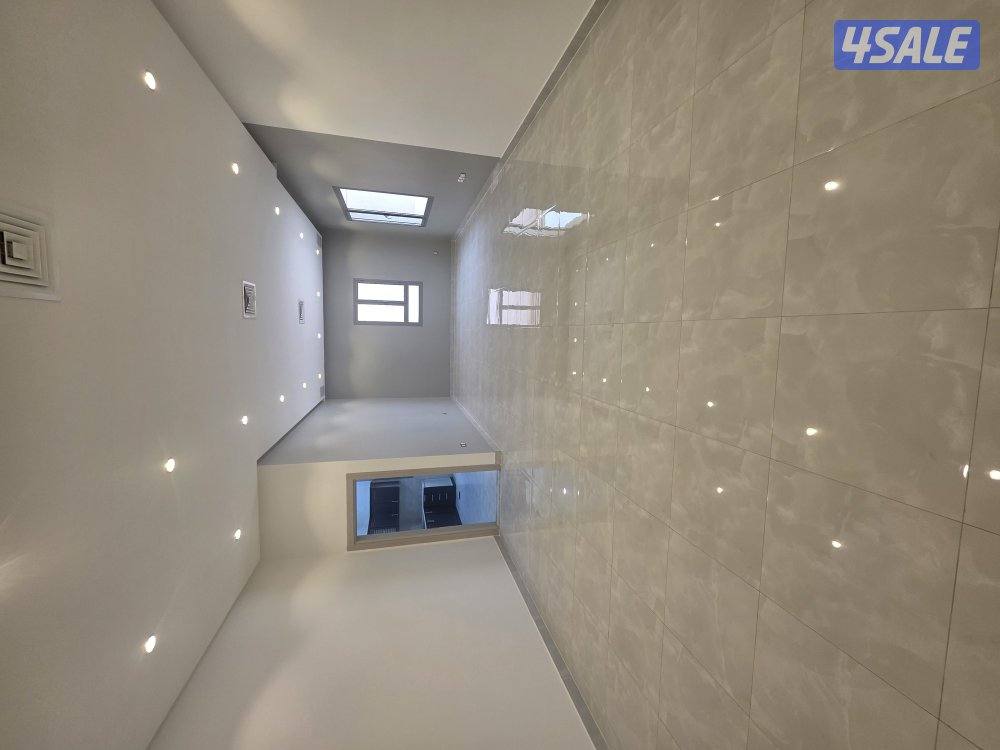 للايجار شقه الخالديه تشطيب راقي0