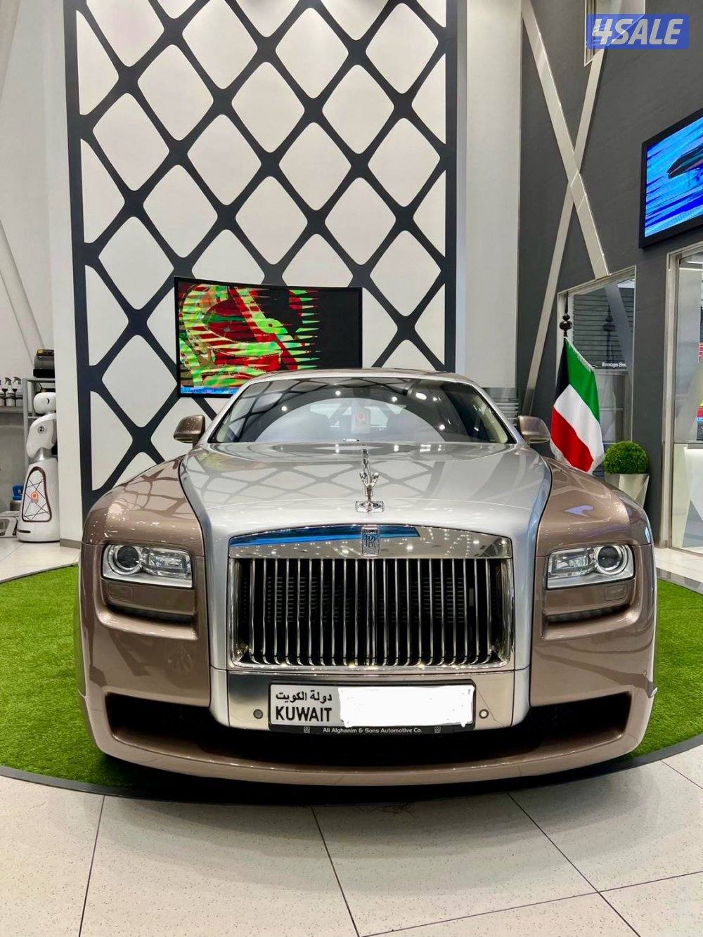 رولزرويس جوست 2013 وكالة قاطع ٩ آلاف كم فقط بحالة جديدة6