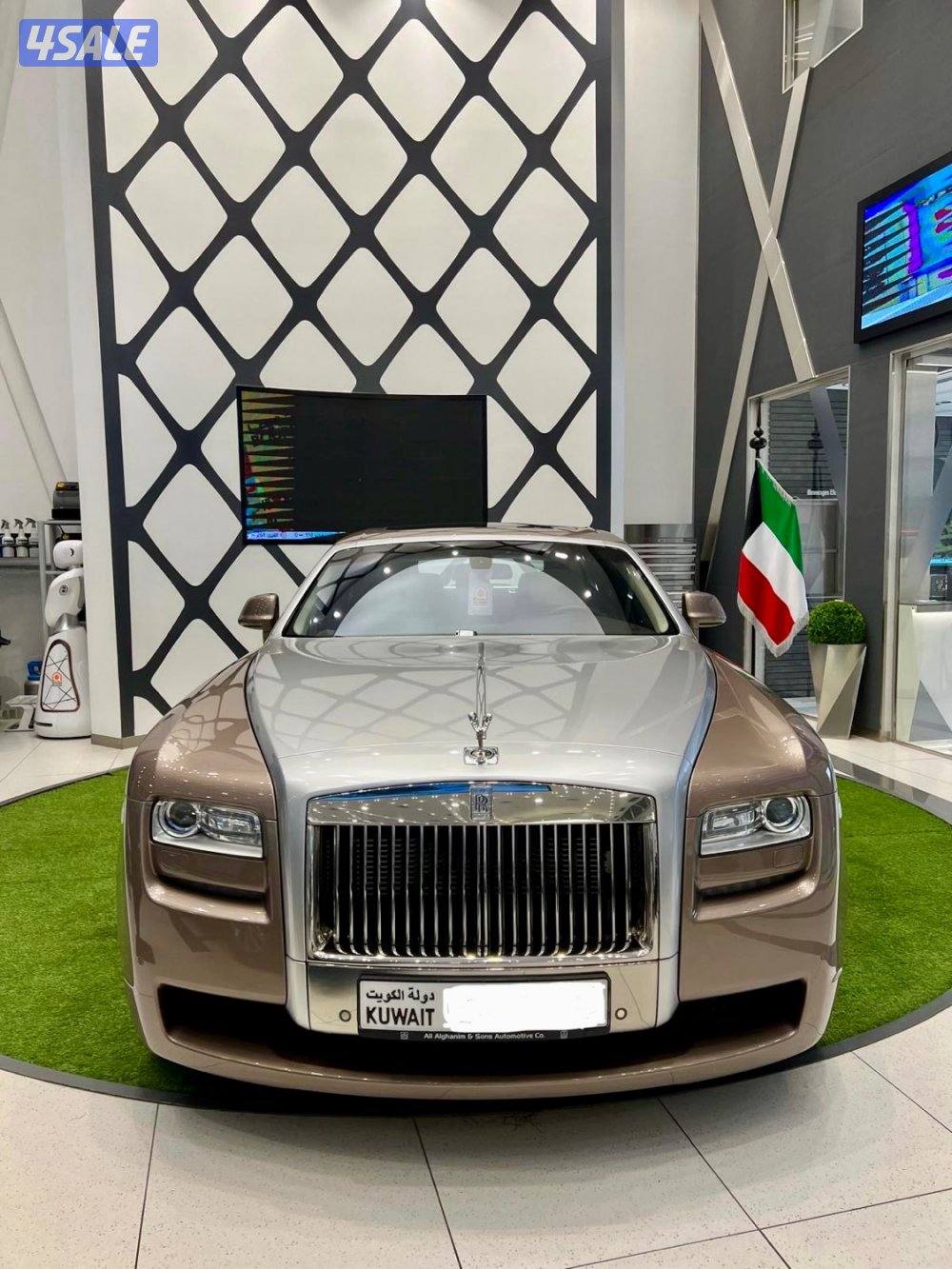 رولزرويس جوست 2013 وكالة قاطع ٩ آلاف كم فقط بحالة جديدة13