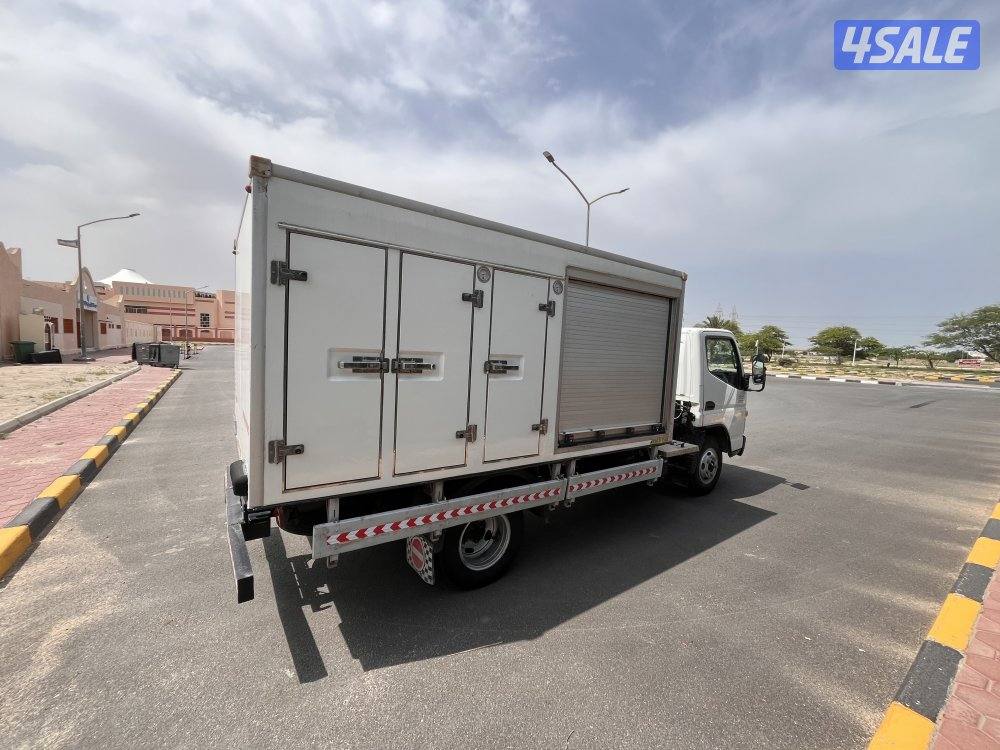 للبيع هاف لوري7