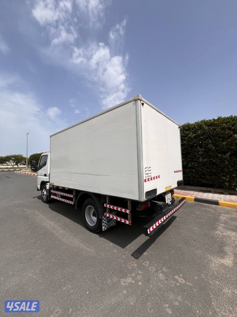 للبيع هاف لوري8