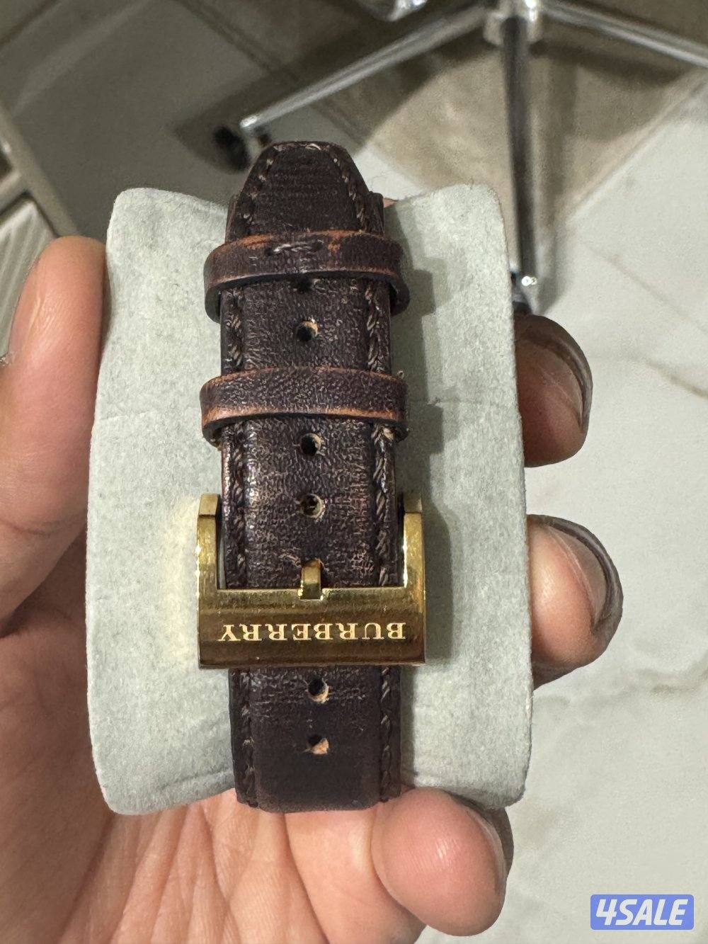 ساعات اصليه مستخدمه باسعار مميزه11