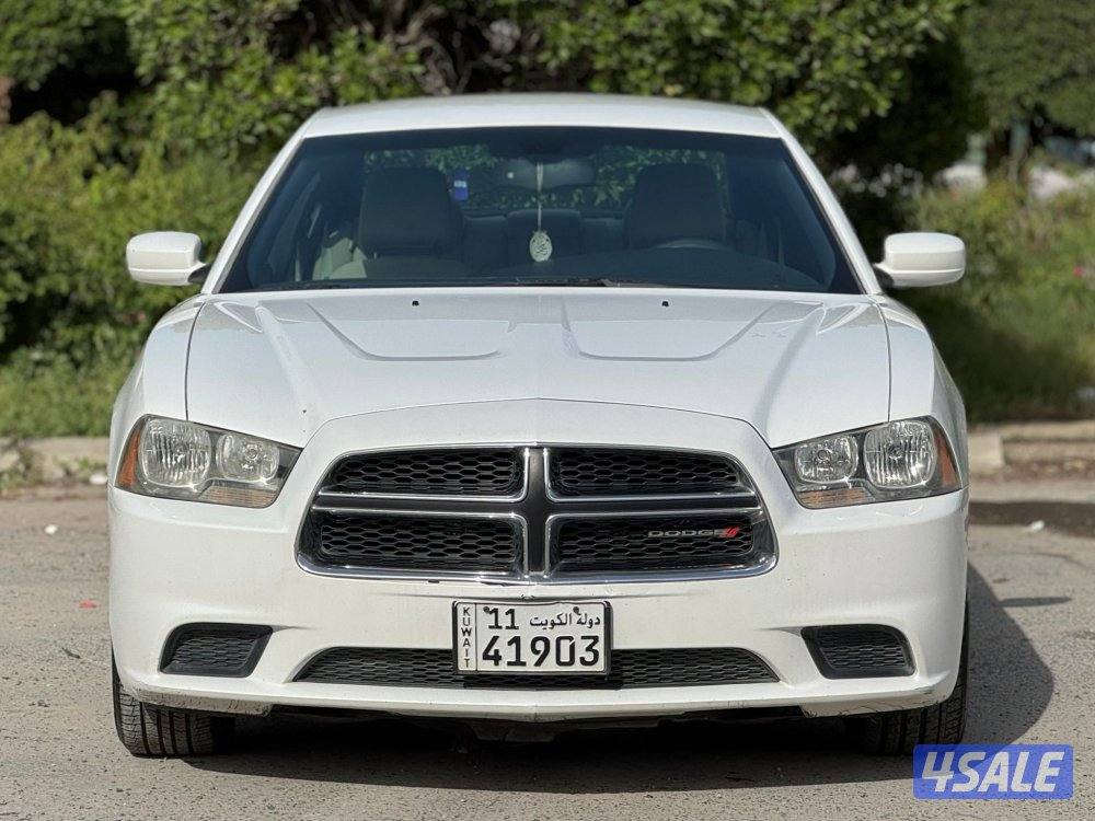 للبيع دوج تشارجر بحاله نادره جدا2