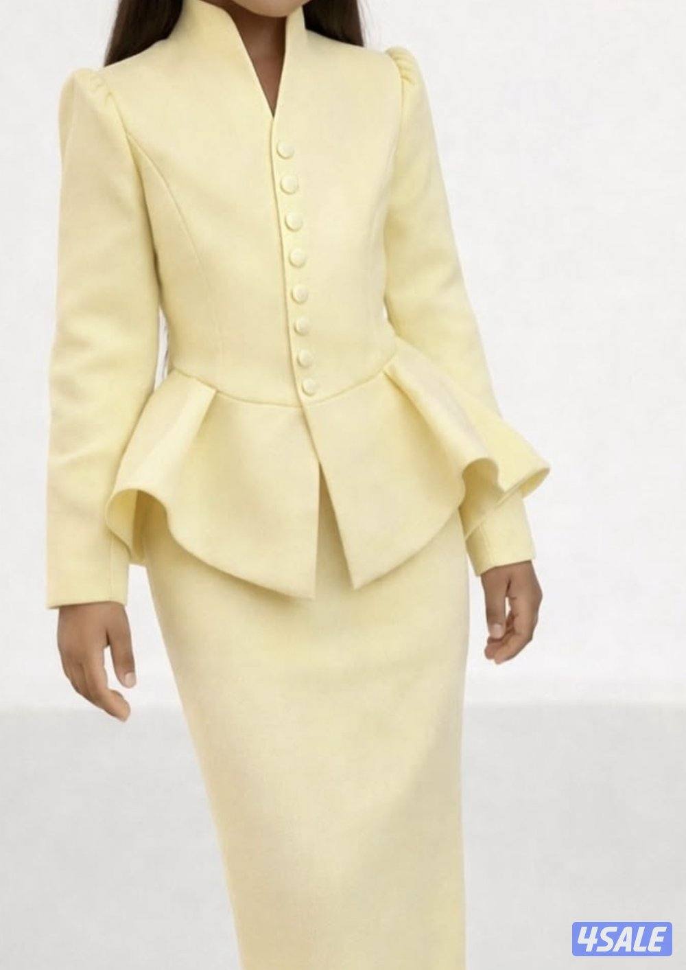 مطلوب خياطه خبرة في القص للعمل لمشروع خاص0