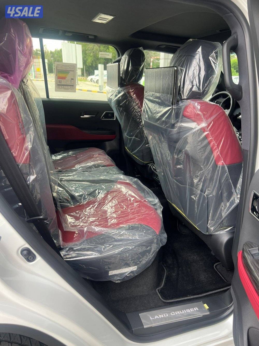 لاندكروزر vxr  موديل ٢٠٢٦0