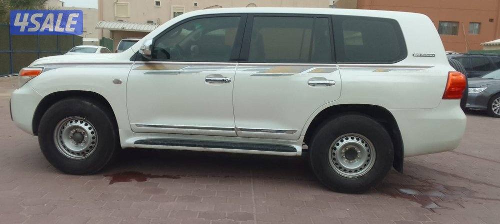 للبيع او البدل لاندكروزر3