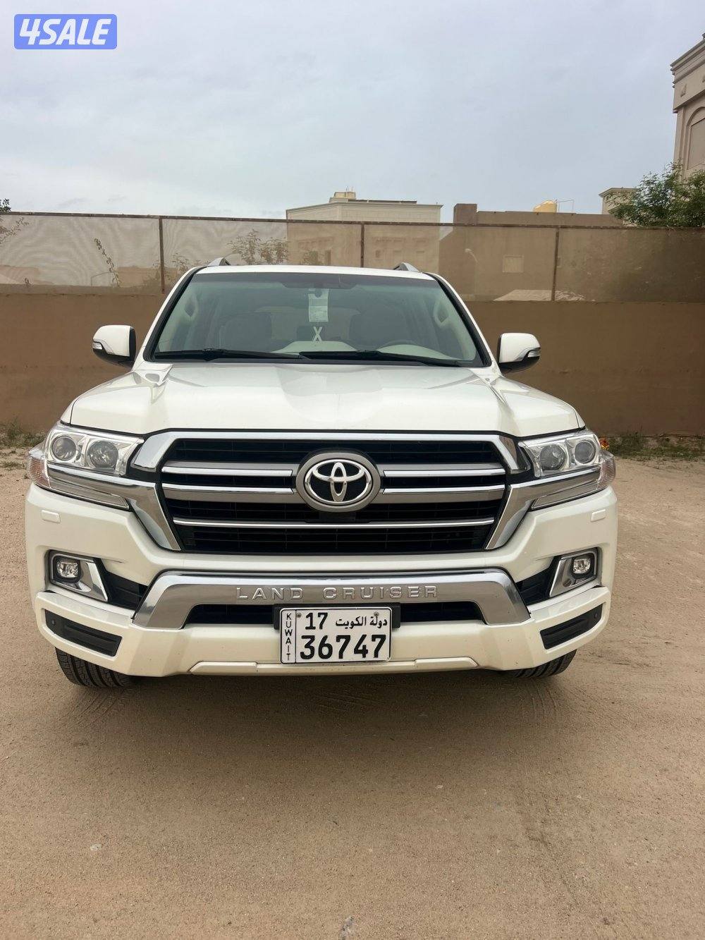 لاند كروز الساير 2020 عداد 190 الف0