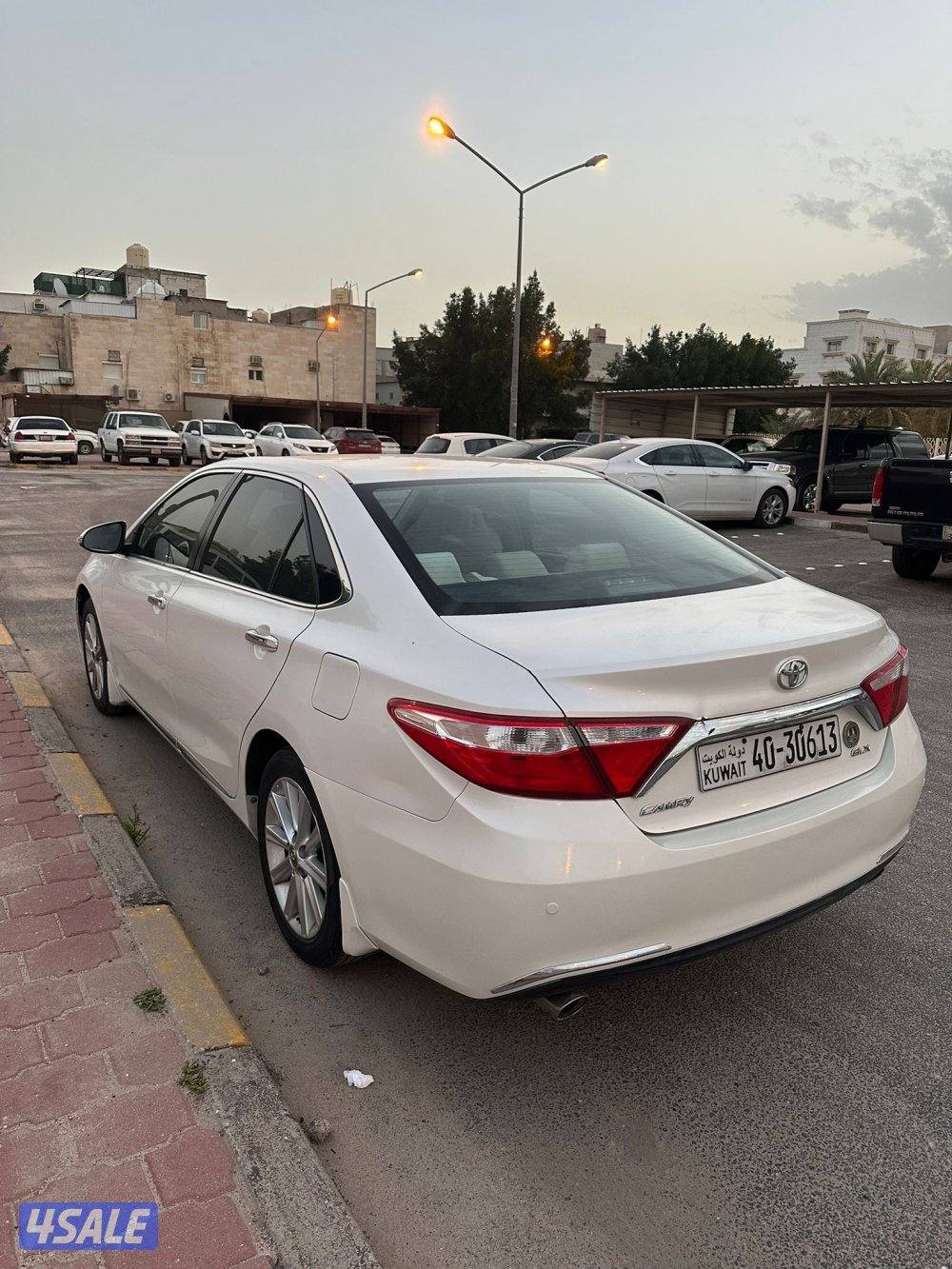 كامري GLX الساير 2017 عداد 274 الف4