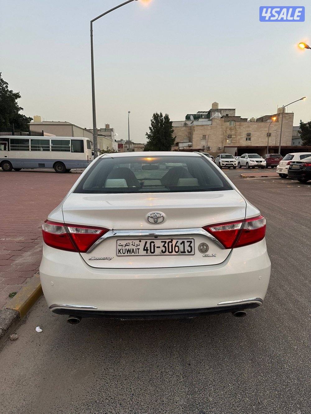 كامري GLX الساير 2017 عداد 274 الف5