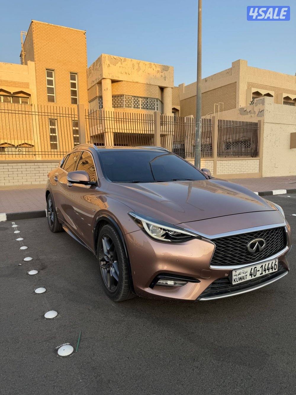 للبيع جيب انفنتي Q30 بحالة الوكالة2