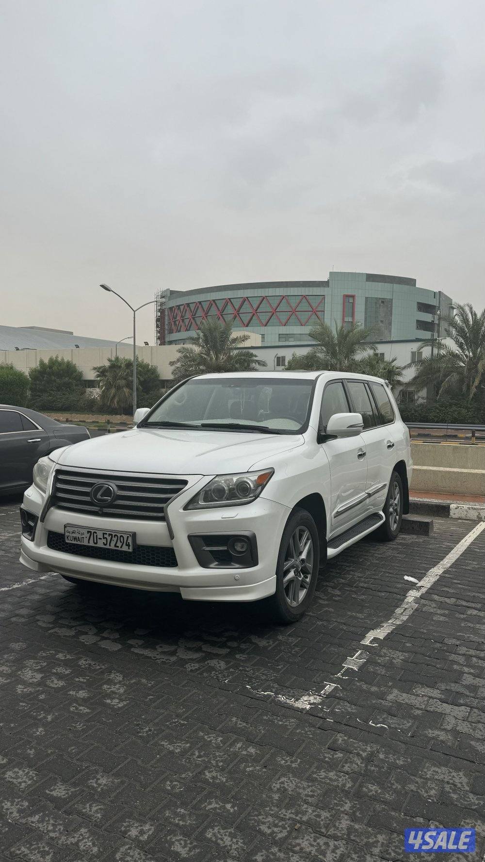 توصيل لمطار الدمام والقيصومه والرياض0