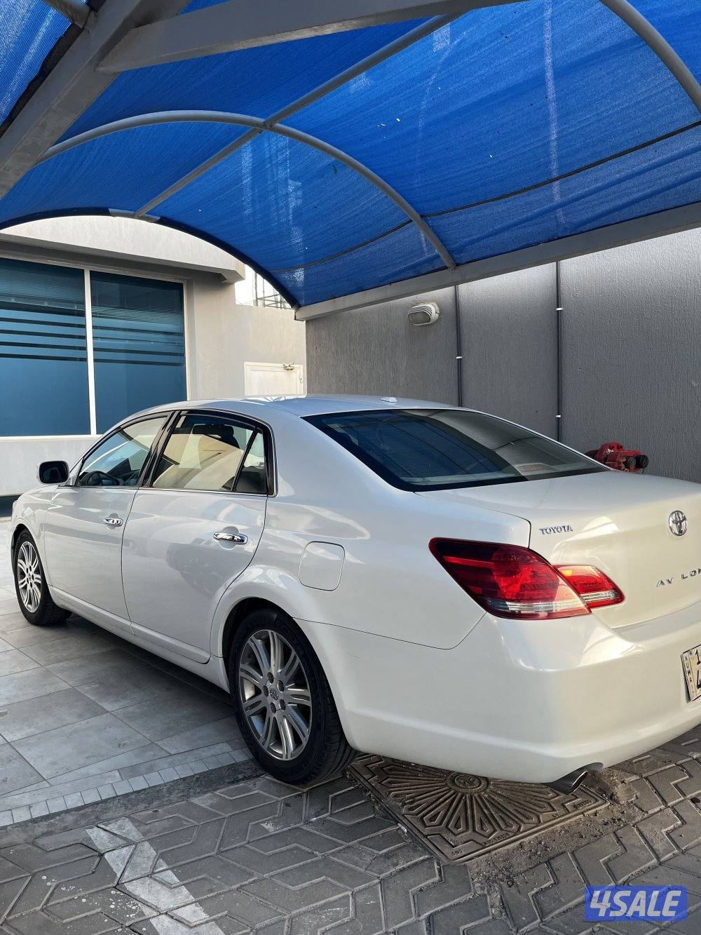 للبيع تويوتا افالون ٢٠١٠ مجددة بالكامل6