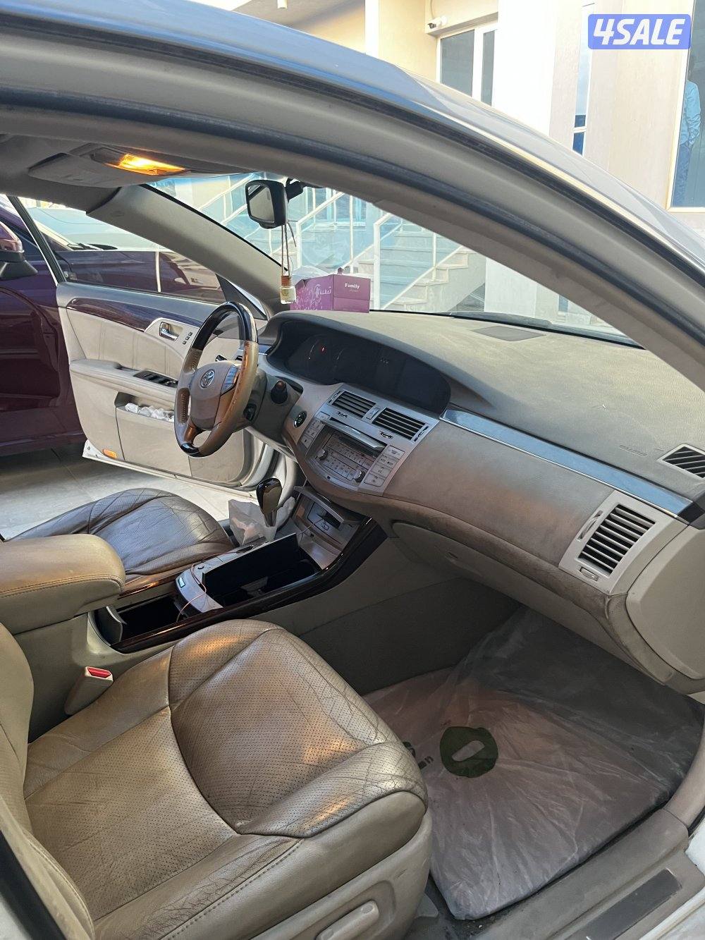 للبيع تويوتا افالون ٢٠١٠ مجددة بالكامل8